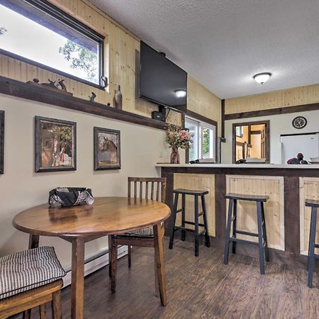 Private Guest House With Deck And Spectacular Views! Uncasville Exterior foto