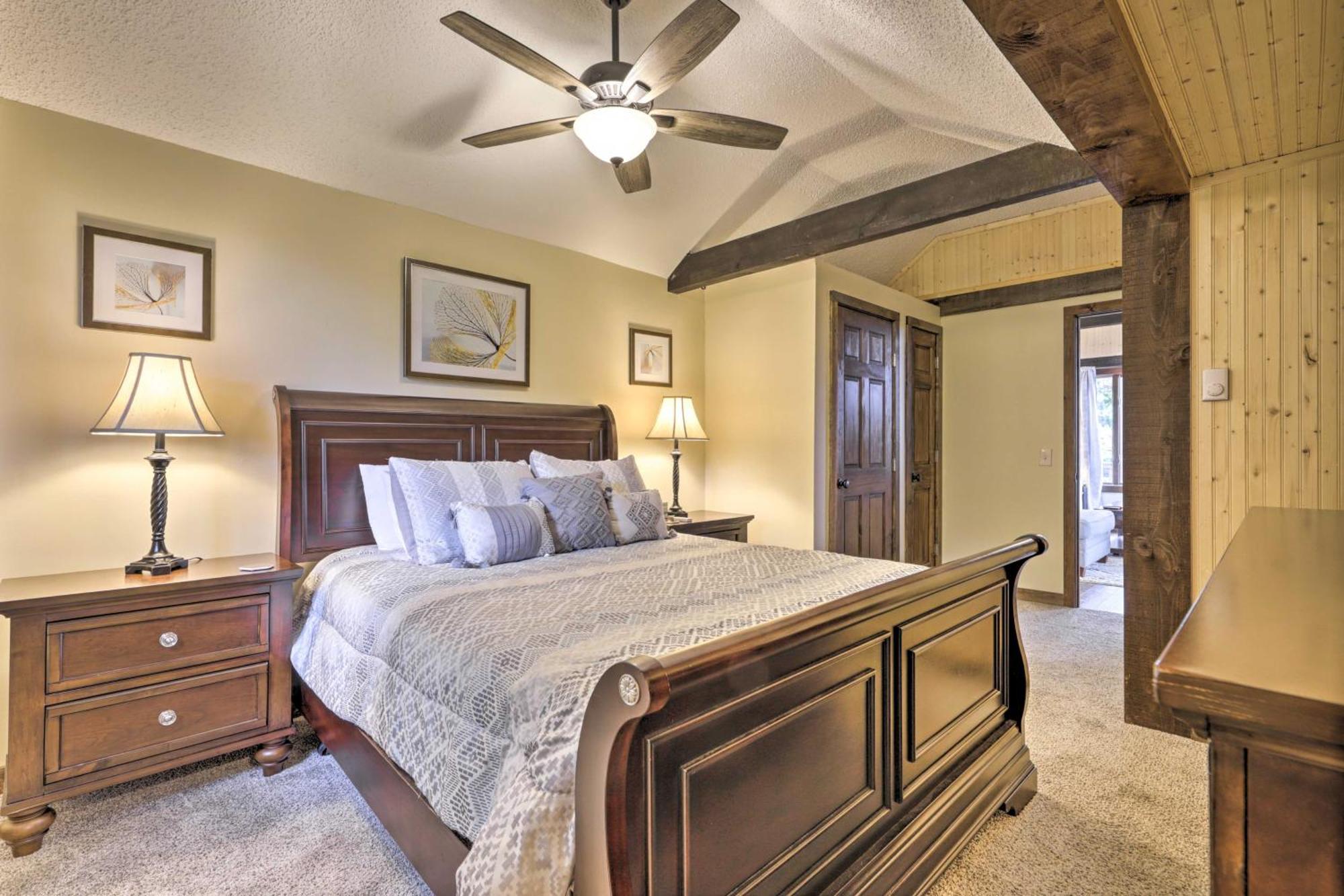 Private Guest House With Deck And Spectacular Views! Uncasville Exterior foto
